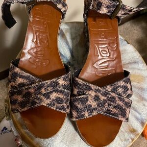Mad Love sandals